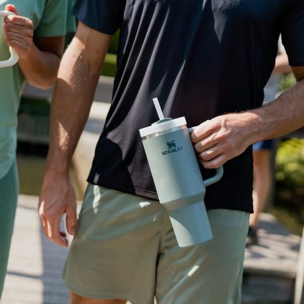 Stanley Quencher Pipetli Termos Bardak 1.18 Lt