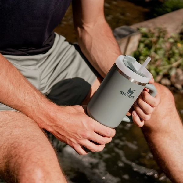 Stanley Quencher Pipetli Termos Bardak 1.18 Lt