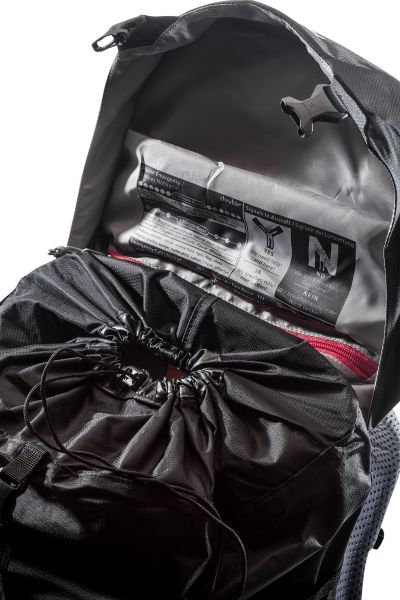 DEUTER  Futura 34 Litre EL Uzun İnsanlar İçin Sırt Çantası black